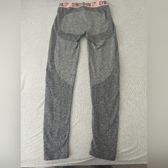 Gymshark seamless leggings - Picture 2 of 2